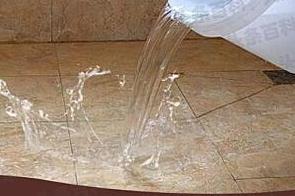 掇刀漏水维修 免砸砖防水材料该如何施工